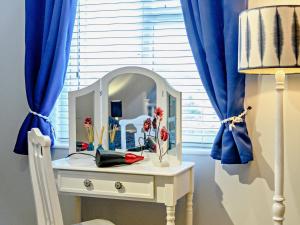 2 Bed in Poole 92578