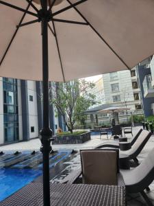 Staycation By JEM - Across NAIA T3 in Newport City