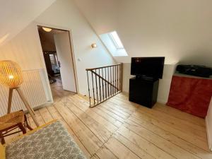 Maisons de vacances Gite proche chateaux, jardin, parking, max 4 pers - FR-1-381-631 : photos des chambres