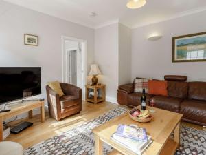 6 Bed in Saundersfoot FB218