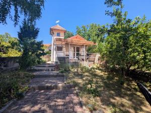 Charmante maisonnette rénovée au bord de la Loire pour une escapade à deux - FR-1-582-536