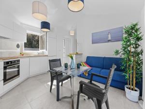 Cosy apartment near Rock Beach