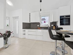 Apartment, 100m from the beach