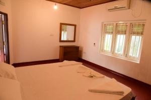 Mango Breeze Hikkaduwa