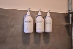 Lovely Spacious 3 Room Apt in City Center Sleeps 6