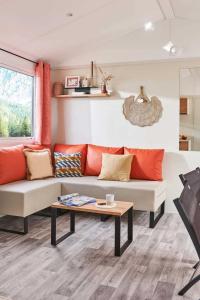 Campings Camping 4 etoiles - Piscine - ccbbiai : photos des chambres