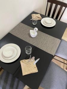 2-min Walk to Okada Near AirportMOA wBalcony