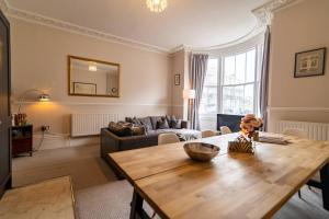Pass the Keys Stylish Retreat In Heart Of Ramsgate- FREE Parking