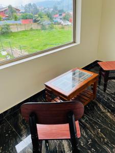 Away From Home - 8 - HomeStay, Entire 2 BHK Villa