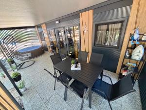 TJ Escape - Mobile Home