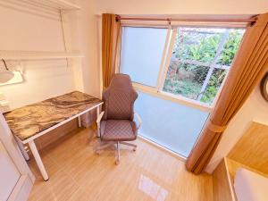 Crane nest 4 lower floor