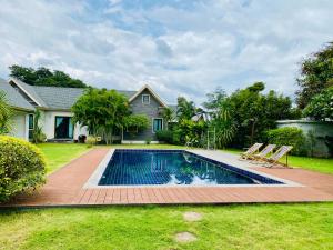Ban 5 Rai Pool Villa
