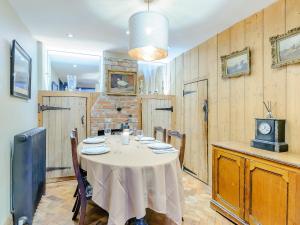 Anchor Light Cottage