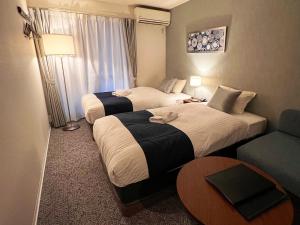 &haku Kyoto Marutamachi