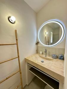 Maisons de vacances les Santolines maison typique provencale : photos des chambres