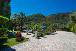 Villa Dimitris Apartments & Bungalows Lefkada Greece