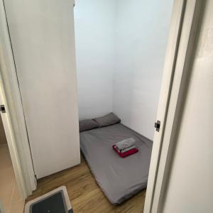 Davao City Airport Transient Rooms by Lemonique