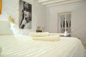 Apsenti couples only - Mykonos Myconos Greece