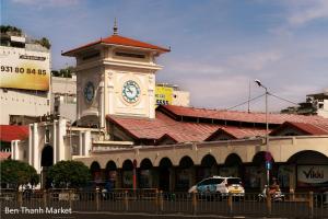 Golden Lunar Hotel - Moonlight Stay in Bui Vien Walking Street