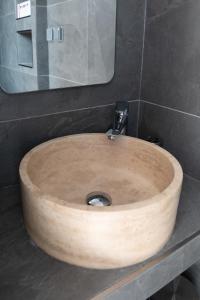 Appartements Duplex renove parking gratuit Lyon 9 : photos des chambres