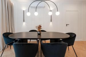 Renoma Old Town Residence