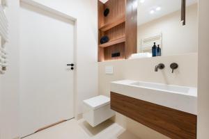 Renoma Old Town Residence