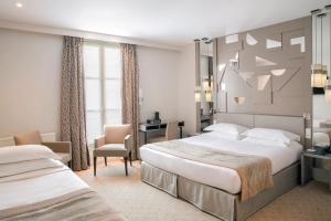 Hotels Hotel A La Villa des Artistes : Chambre Triple