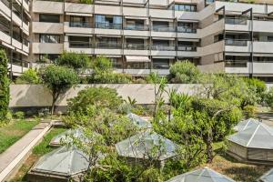 Cannes Gray dAlbion Residence