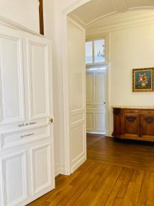 B&B / Chambres d'hotes Chateau de Puycharnaud : photos des chambres