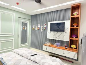 The Escape to Paradise II