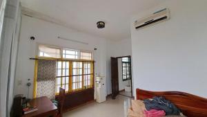 The Golden Bay Hideout - Bay View