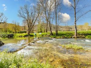 Maisons de vacances Hilltop Home with Valley View : photos des chambres