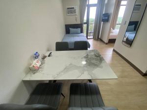 Airport Home Base Trips Getaways 3pax balcony 6g - Case vacanza, Manila