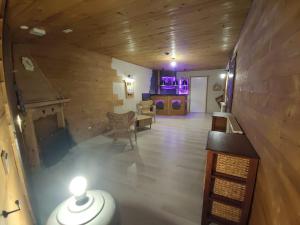 Villas Villa Neuvecelle Piscine Sauna : photos des chambres