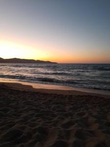 Stylish Apartment near the Beach with parking