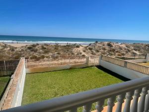 Villa AMANAY a Primera Línea de Playa con Piscina