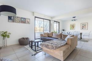Appartements Passerelle - Appart centre-ville balcon & garage : photos des chambres