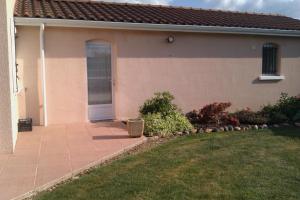 Maisons de vacances Gite avec piscine privee : Maison de Vacances