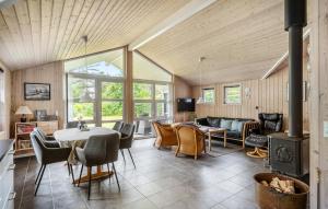 3 Bedroom Awesome Home In Tarm