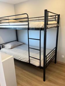 Maisons de vacances Maison avec jaccuzzi Aix-en-Provence : photos des chambres