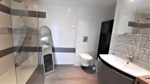 Appartements Maison appartement entier calme : photos des chambres