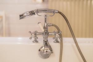 B&B Number 11 Exclusive Guesthouse