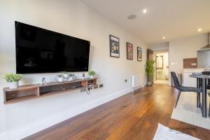 Belfast Quarters- CHS2