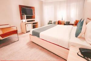 Hotel Star Pride Plaza Near Delhi Airport With - Free Airport Pickup