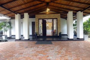 Richmond Hill Estate bungalow