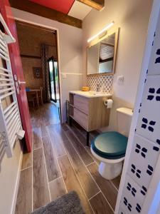 Maisons de vacances l-oreille du pelerin - colibri : photos des chambres