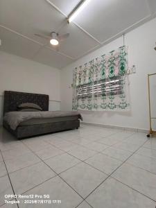 TANGKAK HOMESTAy