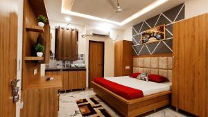 HOTEL WONDER STAYS - For Couples, Students, Faculties, Corporates