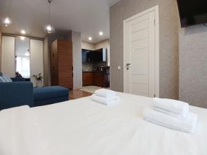 Nyvky like Home - apt 66 з терасою