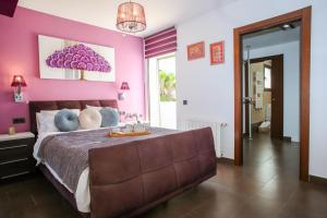 CL14 Villa con piscina y vistas al mar